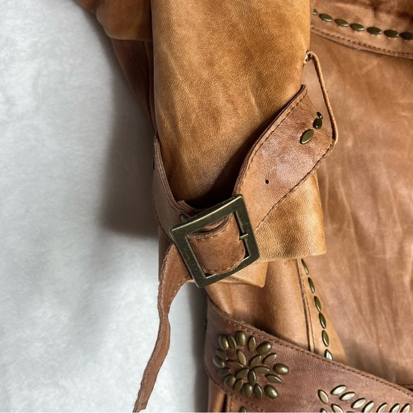 Michael Kors Size Large 100% LeatherTan Women’s Lined Studded Rate Jacket Belt - Picture 11 of 16